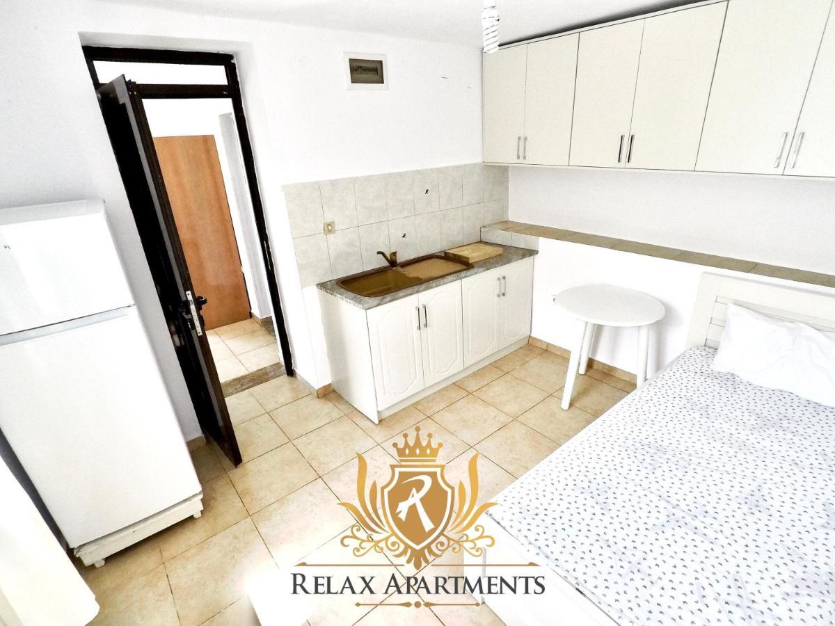 Paradise Palm Beach Apartment In Saranda Extérieur photo